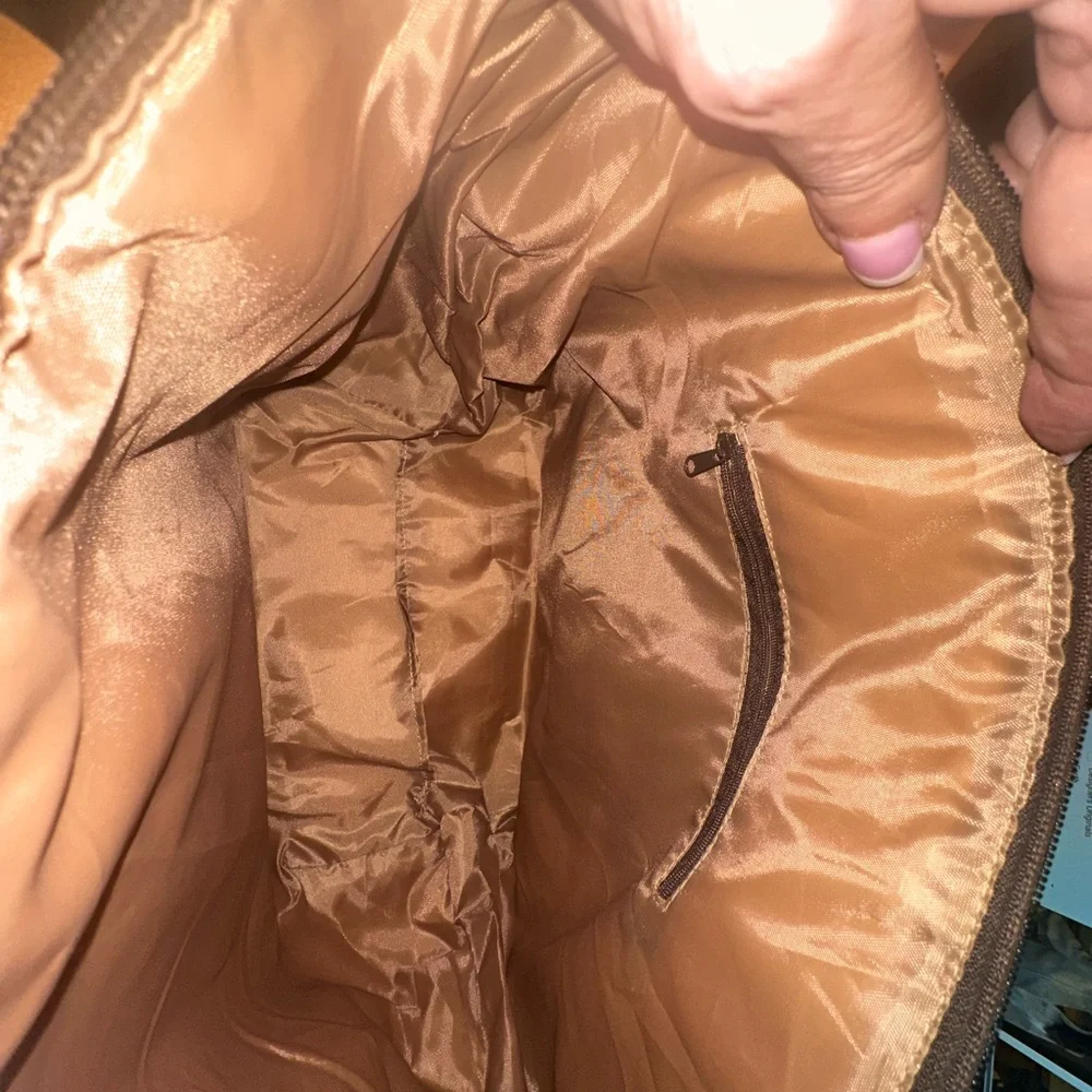 Elegant Parisian Print Tote Bag - Picture 5 of 5